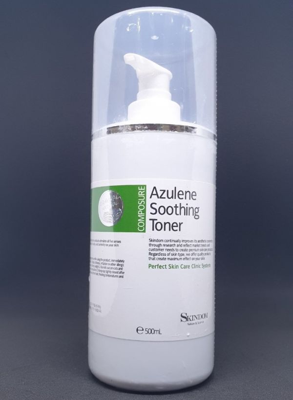 Azulene Soothing Toner Skindom 500ml - Nước hoa hồng cho da nhạy cảm
